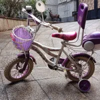 دوچرخه ۱۲ در حد نو و تمیز