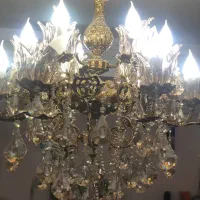 یک عدد لوستر برنجی