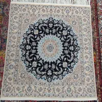 قالیچه مربع نایین ۶ لا