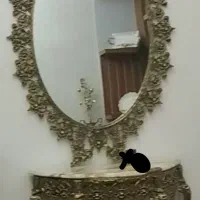 آینه و شمعدان برنزی