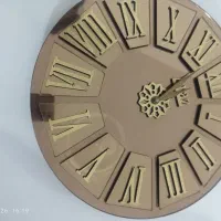 ساعت دیواری آینه ای