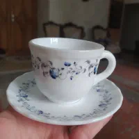 فنجان و نعلبکی قهوه خوری آرکوپال گل آبی اصل امارات
