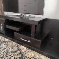 میز تلویزیون در حد نو