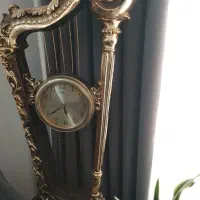 ساعت ایستاده