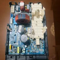 تعدادی برد کولر گازی  و کنترل