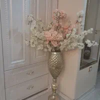 گل وگلدان