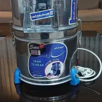 قابلمه و سبزی خوردکن