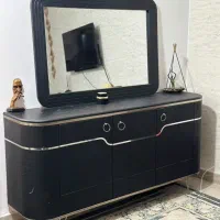 آینه و کنسول
