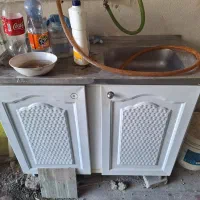 کابینت فلزی سالم همراه سینک