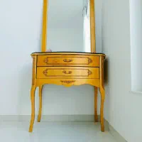 ایینه و کنسول