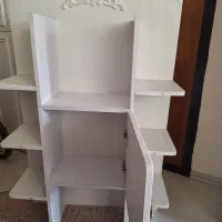 کتابخانه دیواری