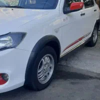 کوییک r