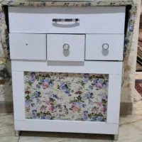 میز اتو و چرخ خیاطی