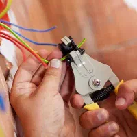 برق‌کار برق کاری ساختمان