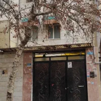 خانه حیاطی ۳طبقه خیابان قربعلی،فروش یا تهاتر