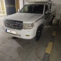 نیسان پادرا