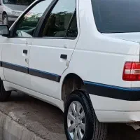 حمل مسافر