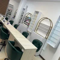 اجاره میز ناخن ناخنکار کراتینکار صندلی رنگ تخت مژه