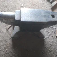 سندان و سنگ سنباده زنی