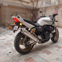 cb 400 هایپر پلمپ،۱۳۰۰ سی بی 400