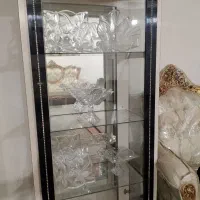 بوفه.ایینه وشیشه