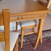 میز غذا خوری چوب