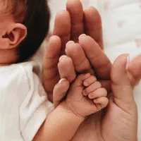 نیازمند رحم اجاره‌ای
