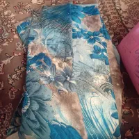 پارچه چادری دوتاش دوخته نشد به بقیه‌اش دوخته شده