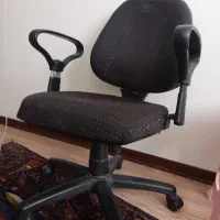 صندلی چرخ دار اداری