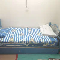 کمد و تخت تمیز بدون خط خش