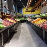 انباردار ماهر و کارگر انبار