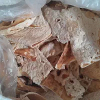 نان خشک تمیز