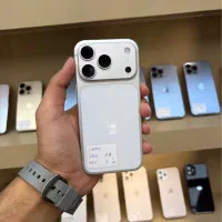 iPhone 17 pro با کد