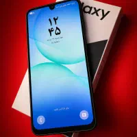 Galaxy A17 رم ۸  حافظه ۲۵۶ در حد نو