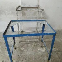 دو عدد چهار پایه