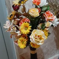 گل و گلدان