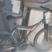 دوچرخه با وسایل ماشین