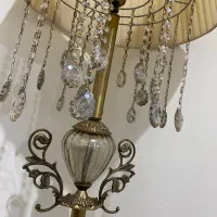 آباژور کنار سالنی