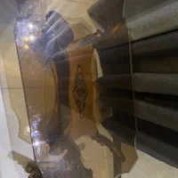 جلو‌مبلی عسلی تمیز