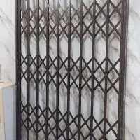 حفاظ درب آکاردئون