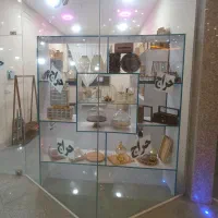 ۴عدد ویترین و قفسه ام دی اف