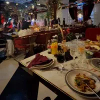 همکار خانم