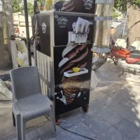دستگاه بستنی