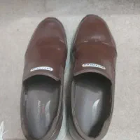 کفش استیکرز اصل انگلیسی در حد نو سبک و خوش پا
