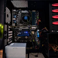 کیس گیمینگ i5 با گرافیک 2g ddr5