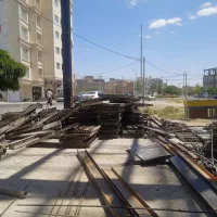 نیازمند نیرو قالب بند