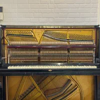 Piano Leningrad  پیانو آکوستیک