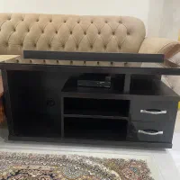 میز تلویزیون ۴۳ اینچ