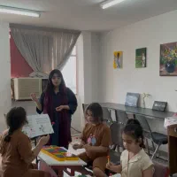 آموزش گیتار و آموزش موسیقی کودک مدرس خانم