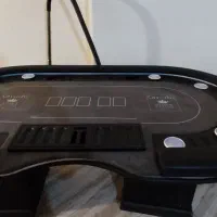 میز و پوکر